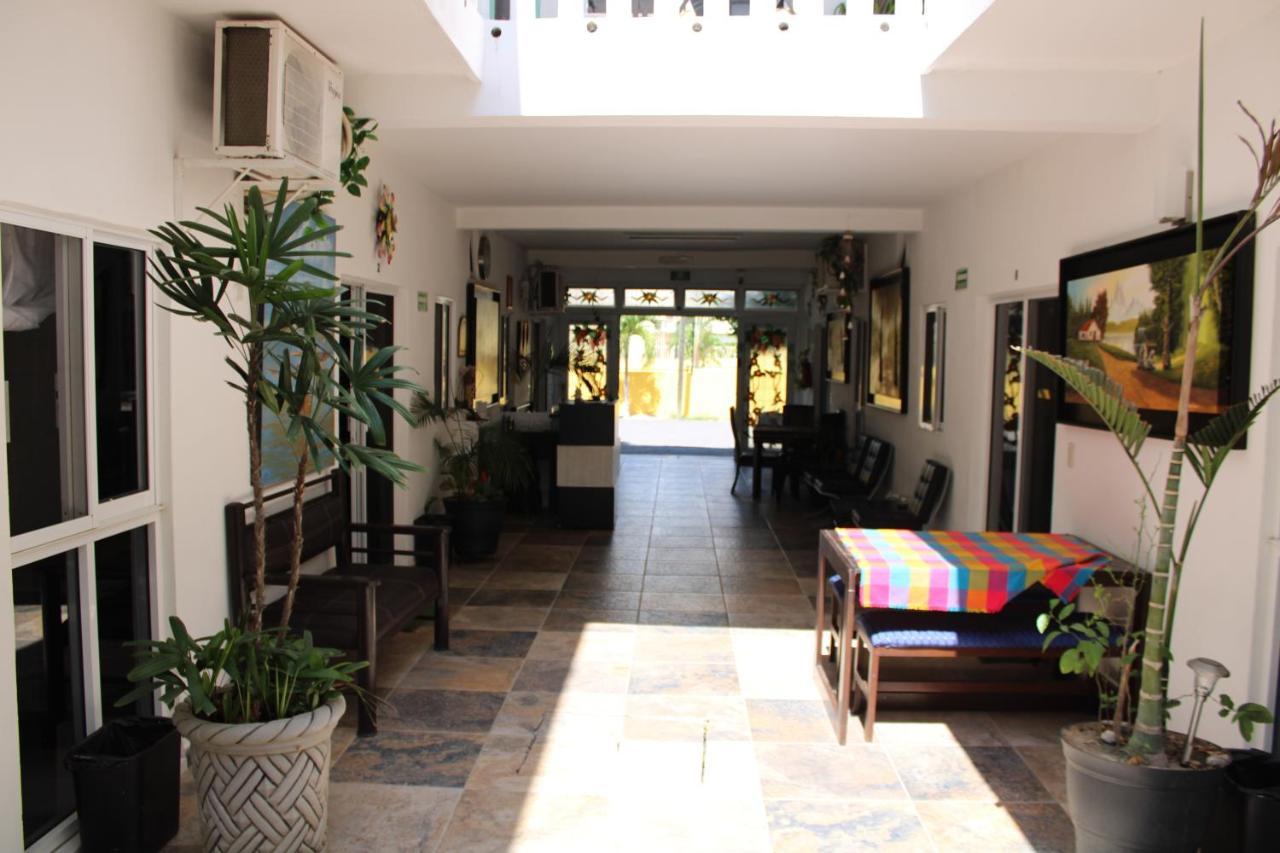 Hotel & Suites Vayor San Patricio Melaque Exteriér fotografie